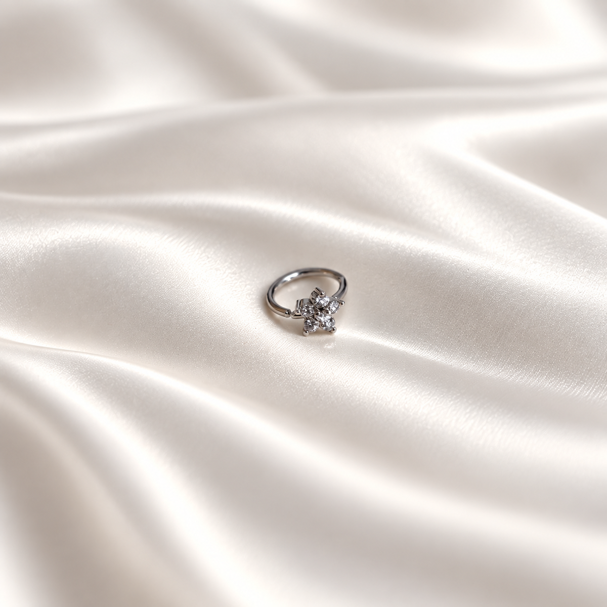 Piercing nez · Fleur