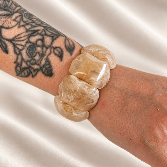 Bracelet · Nacre