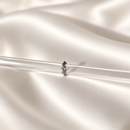 Piercing nez · Wavy