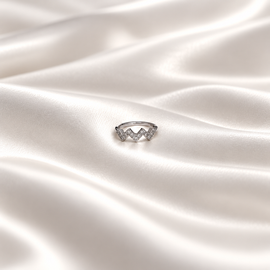 Piercing nez · Wavy